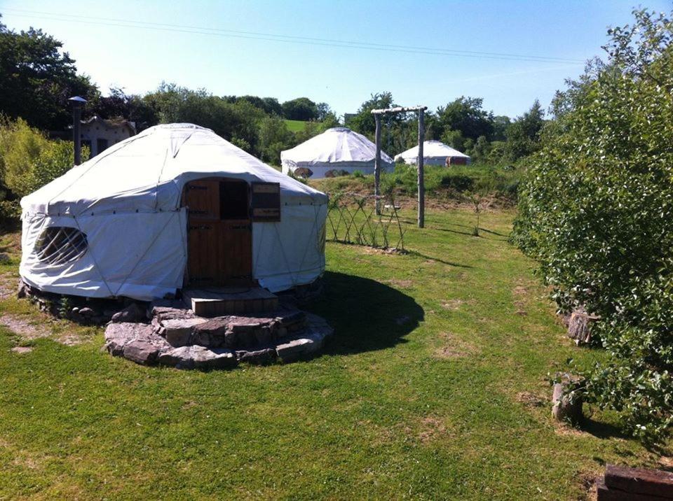 Inch Hideaway Eco Camping Whitegate  Εξωτερικό φωτογραφία