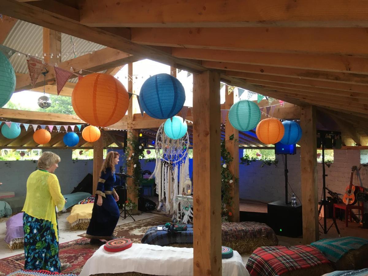 Inch Hideaway Eco Camping Whitegate  Εξωτερικό φωτογραφία