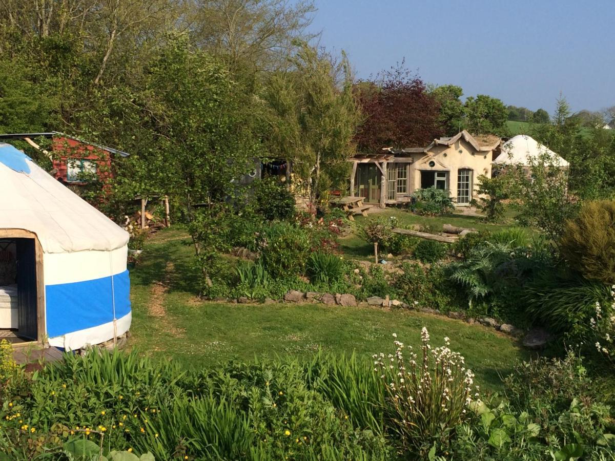 Inch Hideaway Eco Camping Whitegate  Εξωτερικό φωτογραφία