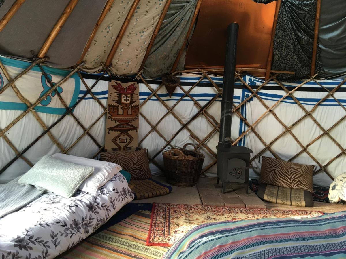 Inch Hideaway Eco Camping Whitegate  Εξωτερικό φωτογραφία