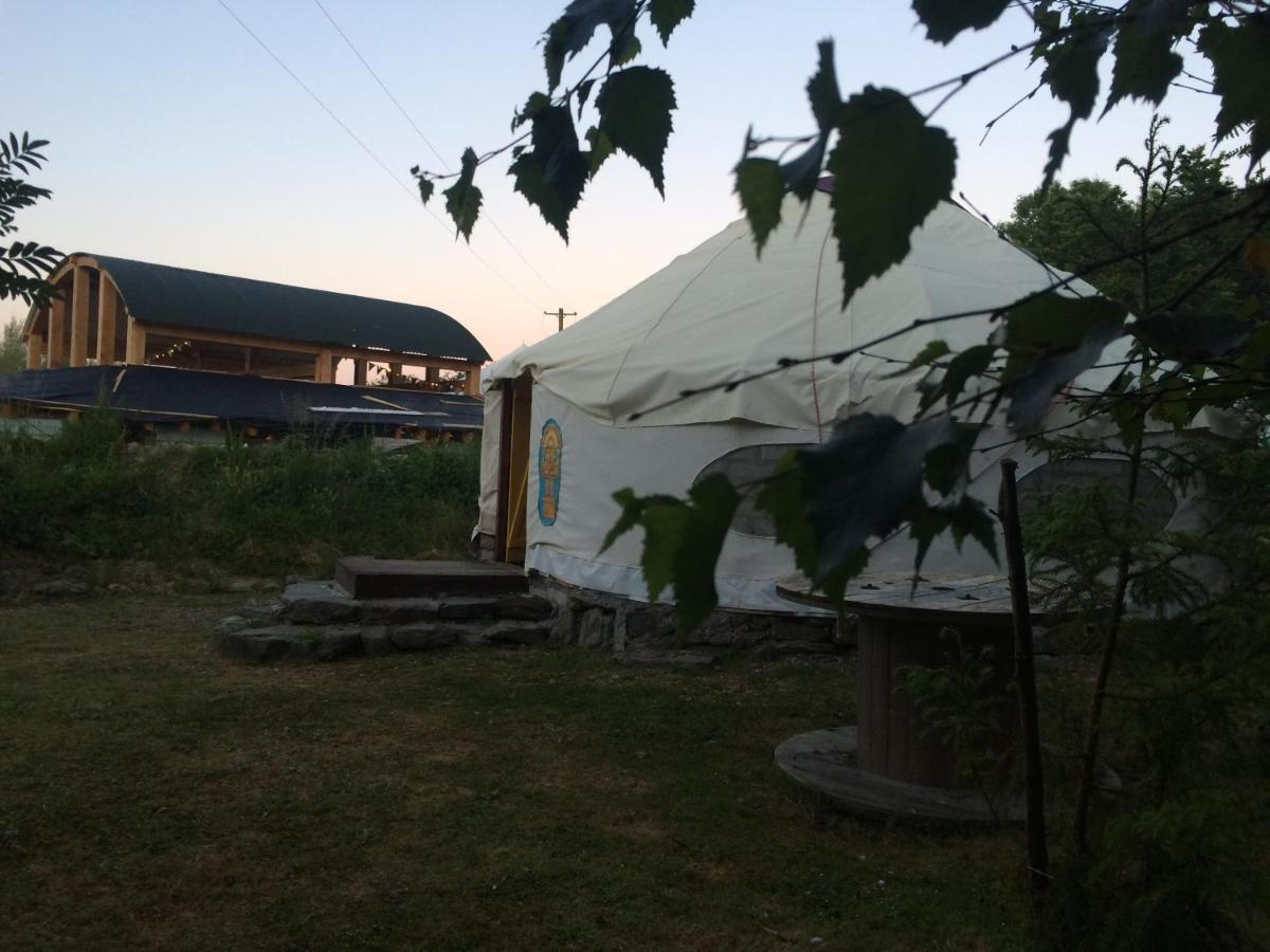 Inch Hideaway Eco Camping Whitegate  Εξωτερικό φωτογραφία