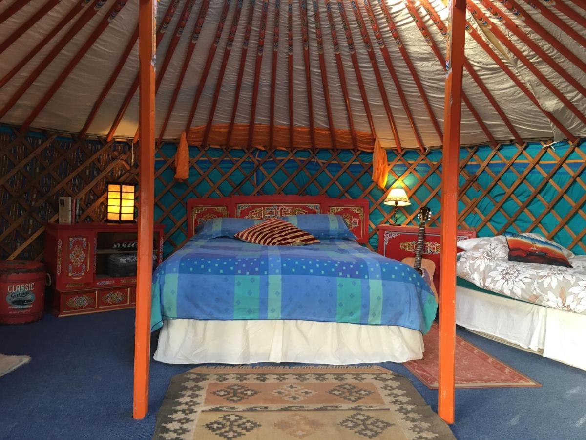 Inch Hideaway Eco Camping Whitegate  Εξωτερικό φωτογραφία